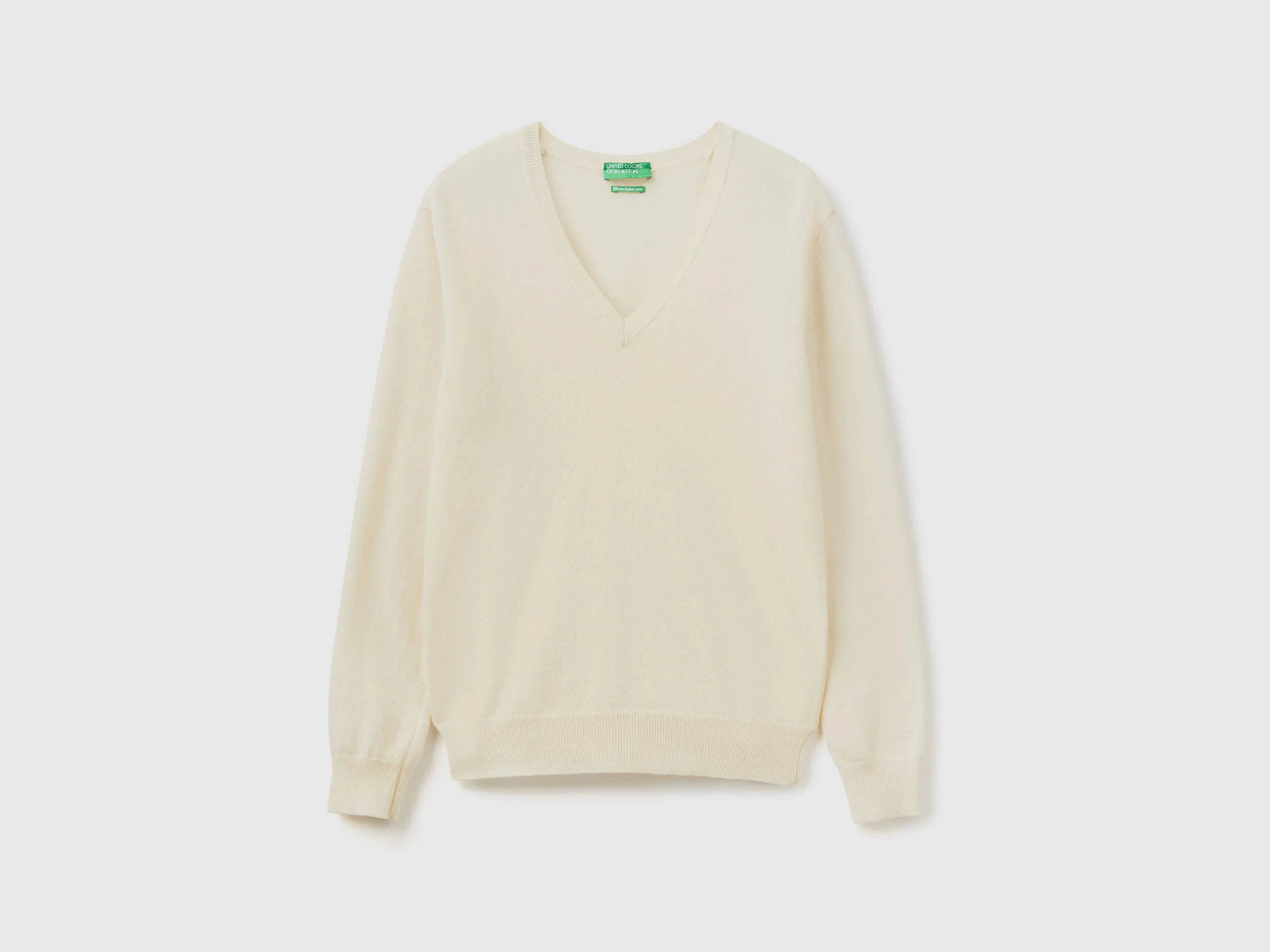 Cream V-neck sweater in pure Merino wool - Creamy White | Benetton