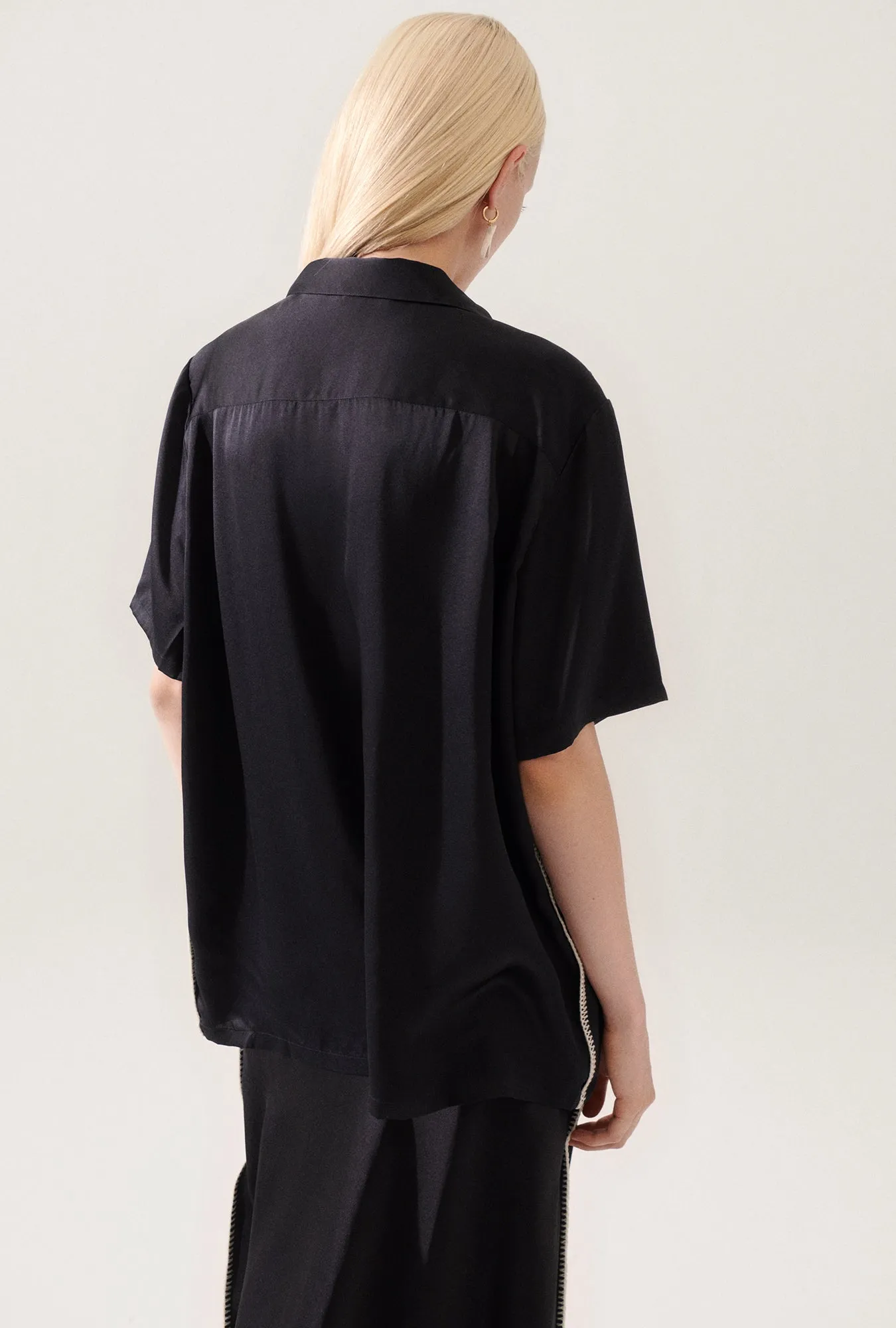  Silk Laundry      Camp Shirt - Blanket Stitch Black 