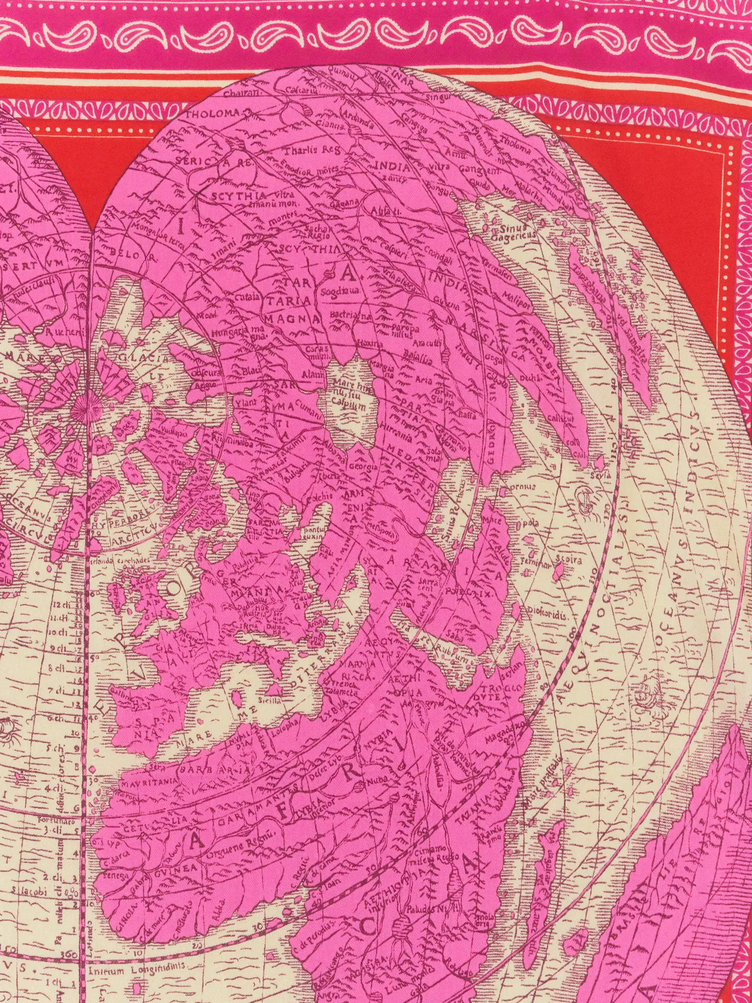 Square Mappemonde Pink 