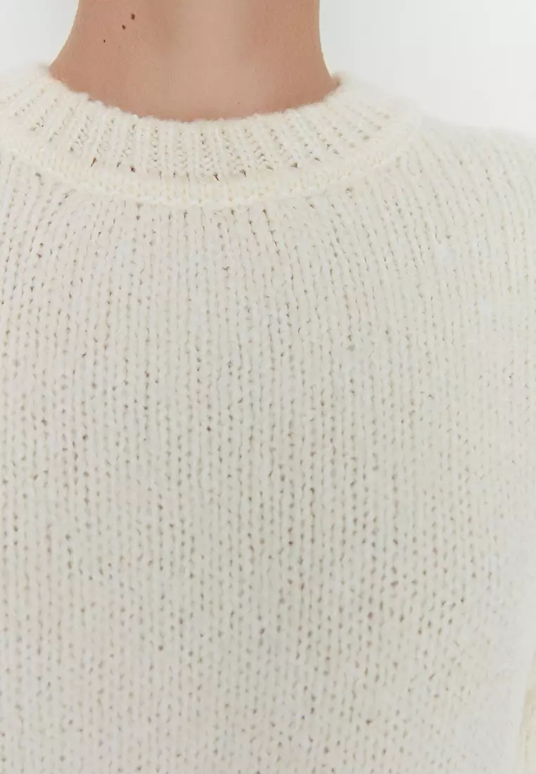 Trendyol Knit Sweater